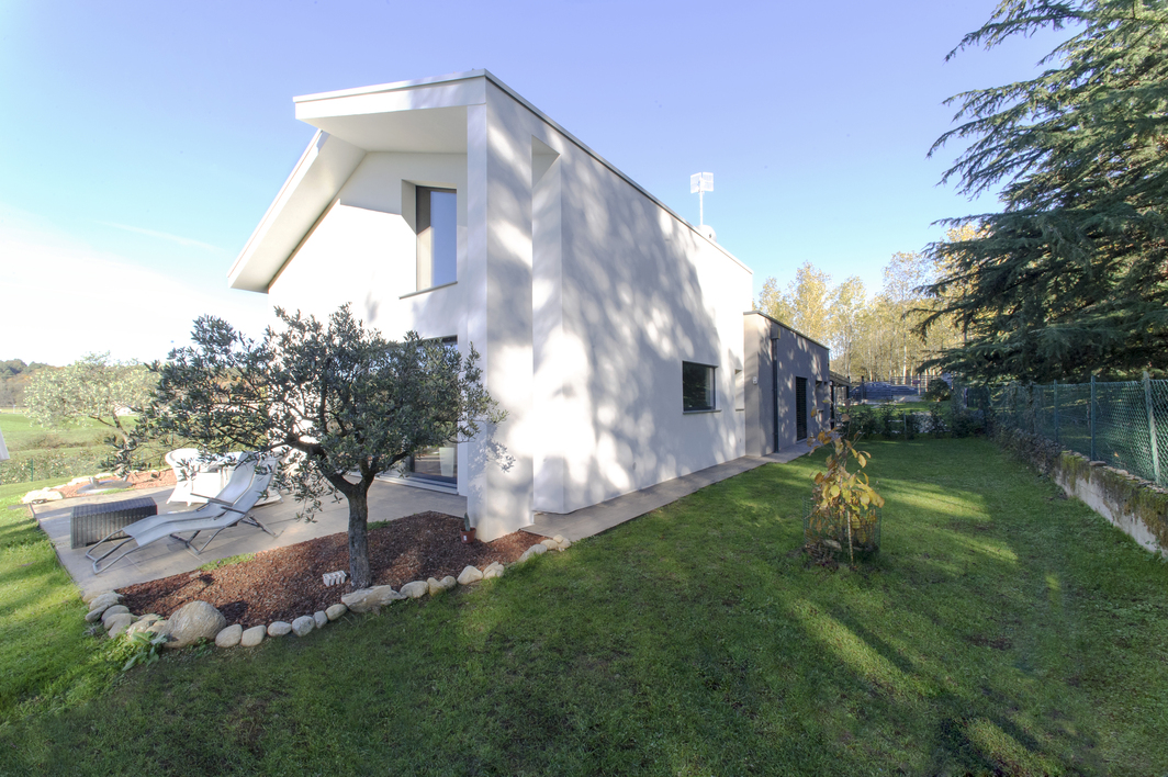 facciate esterne casa in bioedilizia a varese