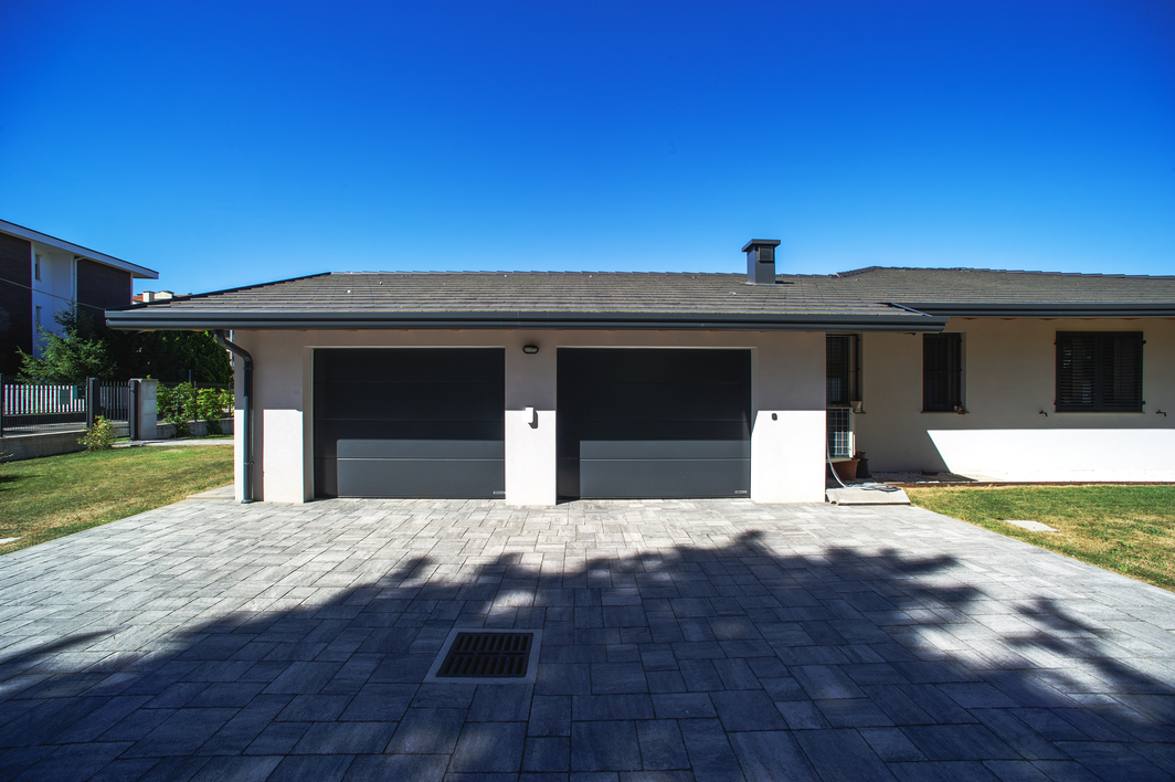 esterno garage