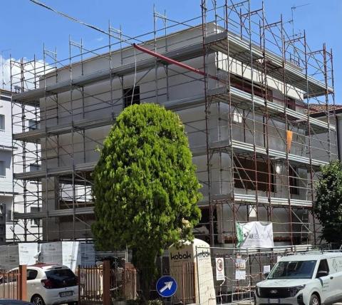edificio pluripiano in legno